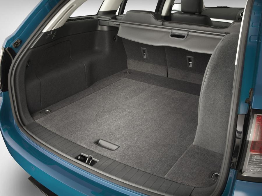  Holden Commodore SV6 LPG Sportwagon 2012 года  (фото 3 из 3)